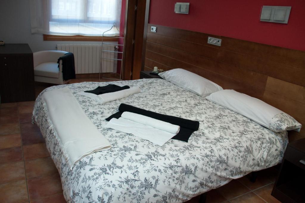 Hotel Cuentame Burgo الغرفة الصورة